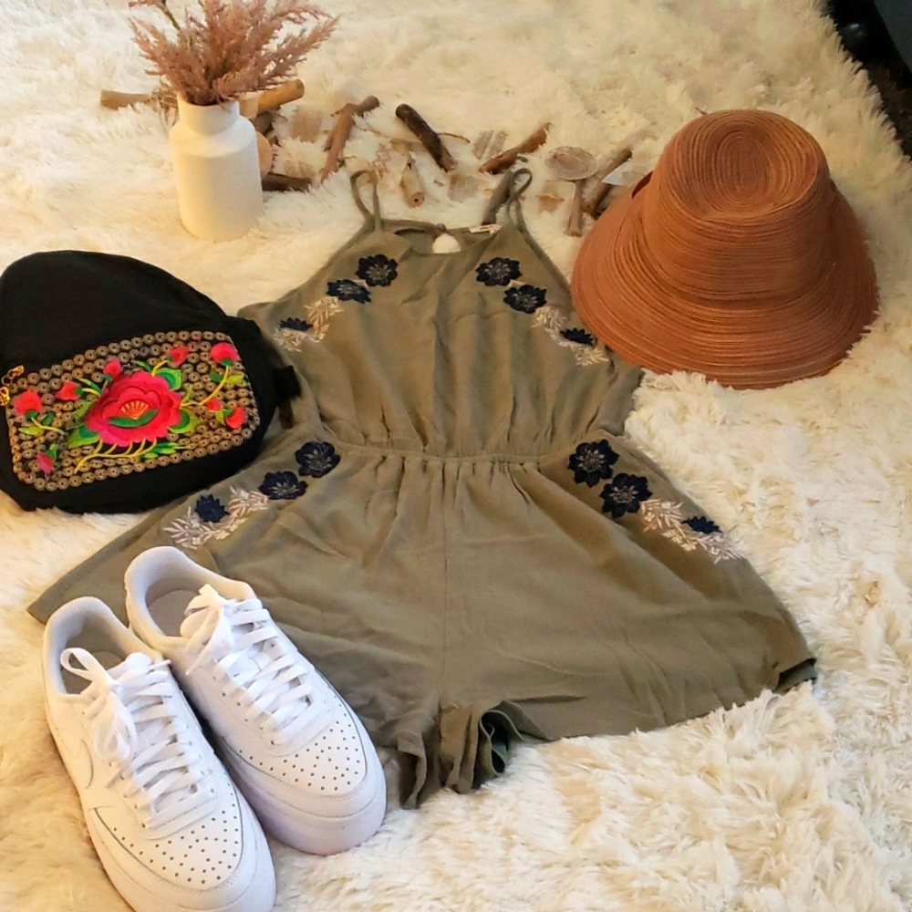 💚Used double layers short jumper